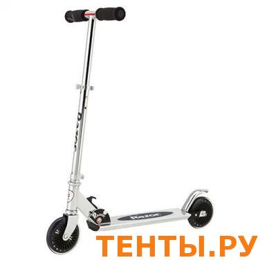 Детский самокат Razor A125 (GS) German Standart черный Детский самокат Razor A125 (GS) German Standart черный