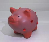 Свинка маленькая со стразами, копилка, розовая Н-9,5см, L-9см, W-13см. - 500 руб.